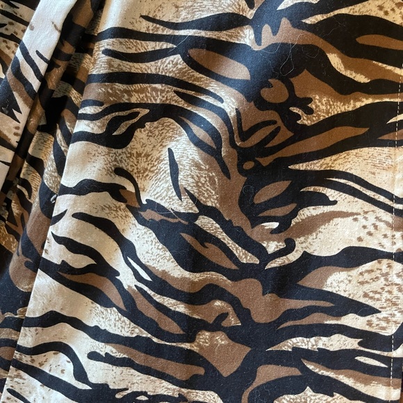 Vintage MaxMara Leopard Print Trench Coat - Picture 7 of 13